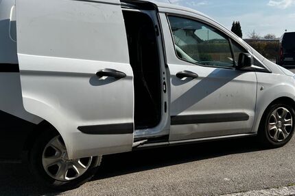 Ford Transit Courier 240.879 km 6.750 &euro; Dachau 85221
