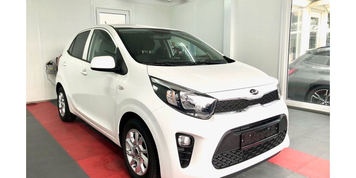 Kia Picanto 14.600 km 11.950 &euro; München 81825