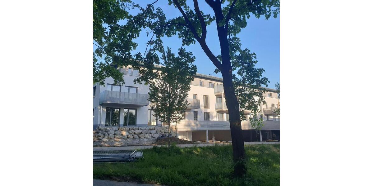 Terrassenwohnung Zorneding - 3 Zimmer, 81 m&sup2;, 1.660&euro; | Angebot:25427908