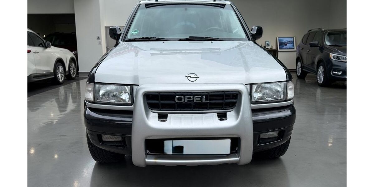 Opel Frontera 234.111 km 5.750 &euro; München 80636