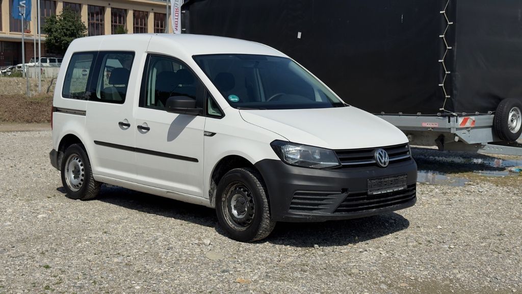 VW Caddy 230.000 km 9.900 &euro; München 80939