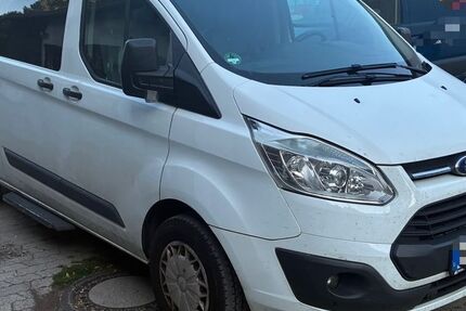 Ford Transit Custom 250.000 km 8.300 &euro; Gräfelfing 82166