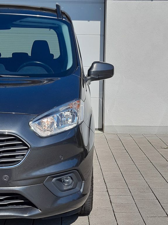 Ford Tourneo Courier 85.300 km 15.900 € Kirchheim bei München 85551