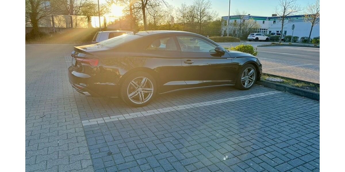 Audi A5 68.000 km 25.900 &euro; München 80933