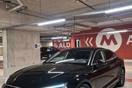 Audi A5 218.000 km 17.300 &euro; München 81671