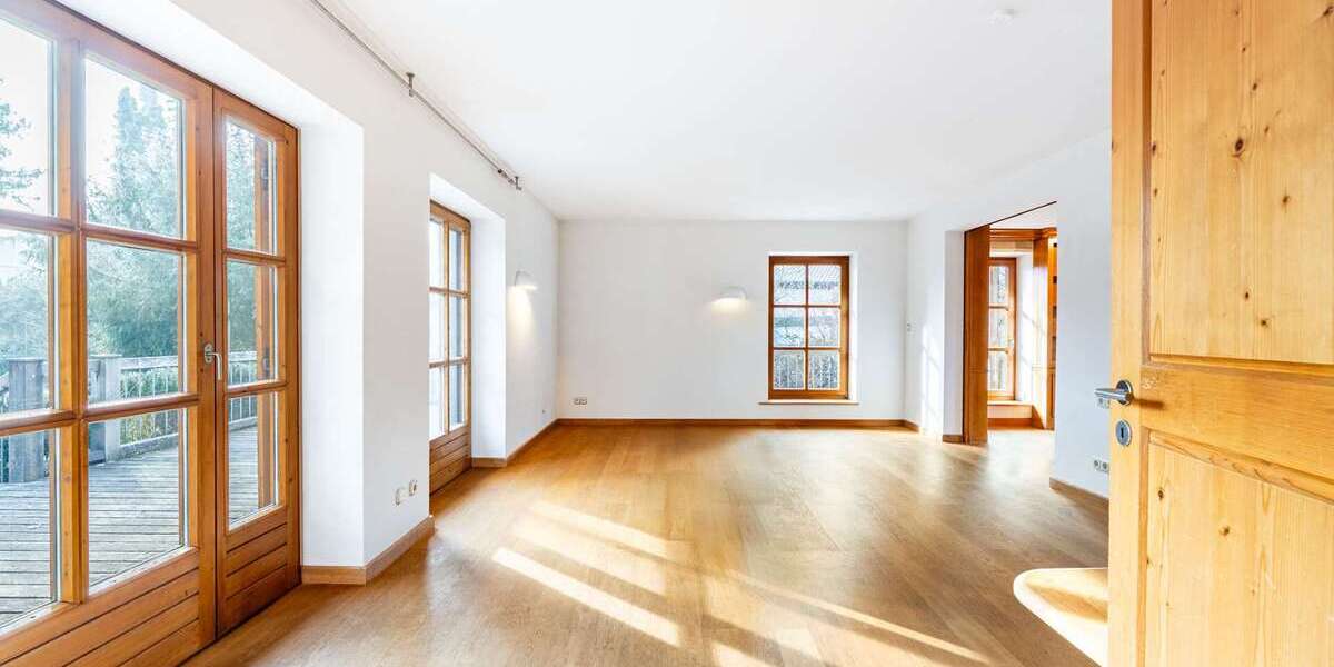 Einfamilienhaus München-Johanneskirchen-Gemarkung Bogenhausen Gemarkung Bogenhausen - 9 Zimmer, 283 m&sup2;, 3.480.000&euro; | Angebot:25458919