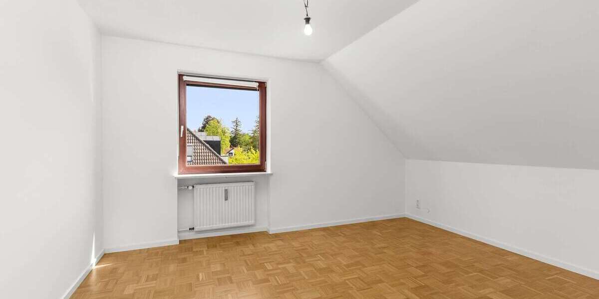Gepflegte Dachgeschosswohnung in ruhiger Lage | 500m zur Würm & Pasinger Stadtpark - Dachgeschoßwohnung München Aubing-Lochhausen-Langwied | Angebot:27078156