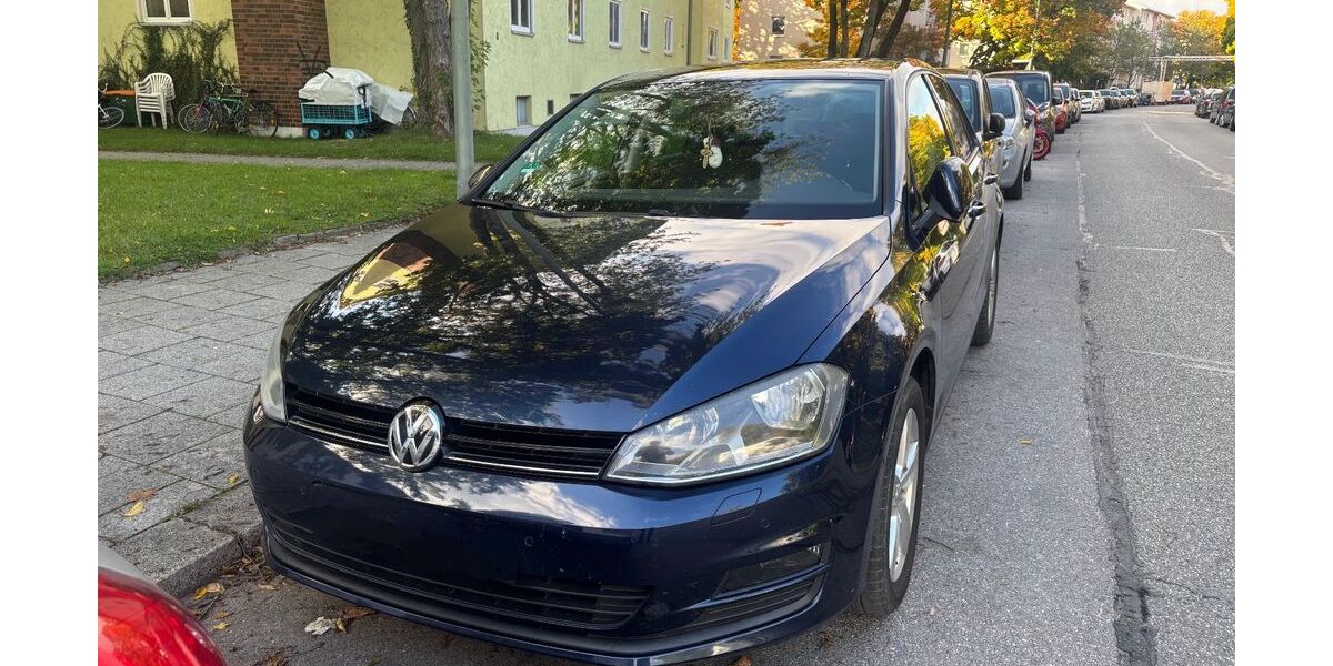 VW Golf 212.000 km 6.000 &euro; München 80689