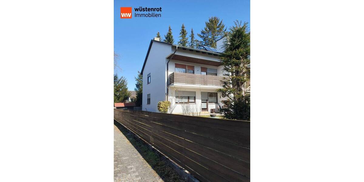 Großzügige Familien-DHH in Puchheim Bahnhof. m. DG. zum Ausbau, 354m² Gesamt Grundanteil. 5 zimmer