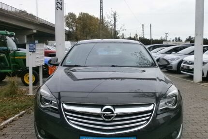 Opel Insignia 150.000 km 6.100 &euro; München OT Trudering-Riem 81825