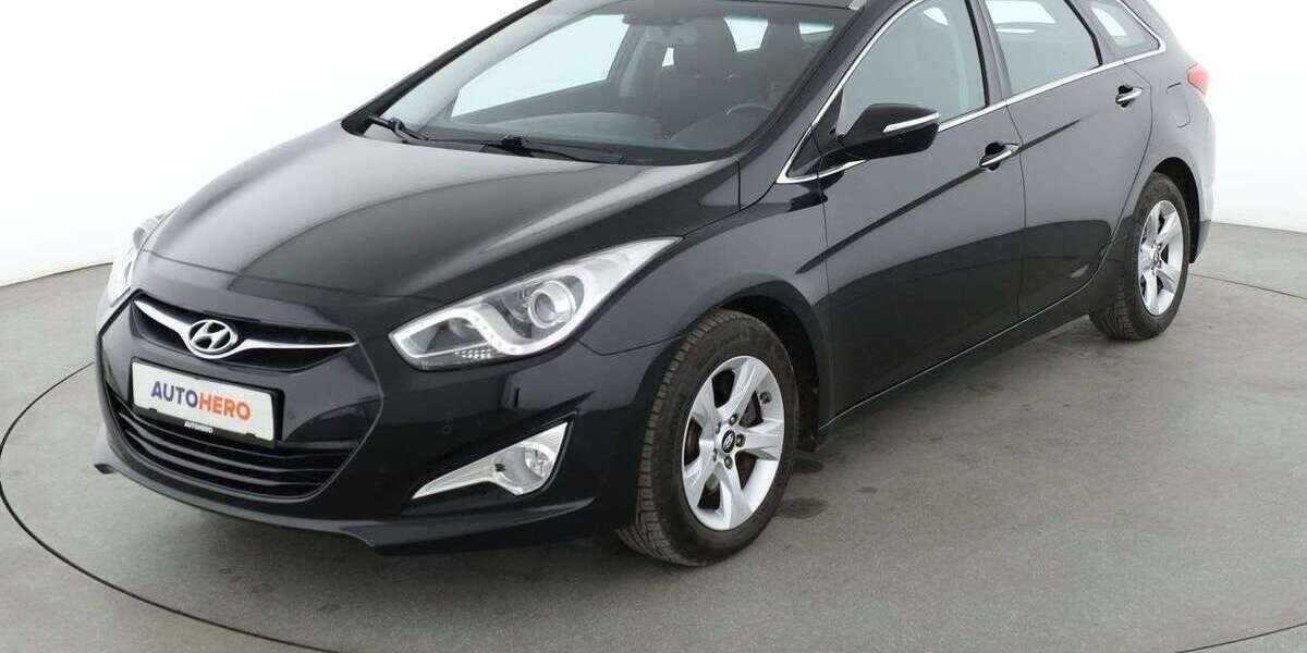 Hyundai i40 88.202 km 10.850 &euro; Neufahrn 85375