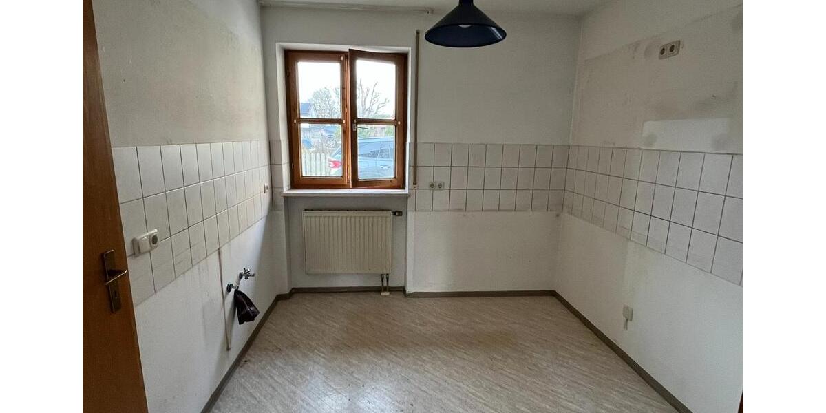 Doppelhaushälfte Röhrmoos - 5 Zimmer, 150 m&sup2;, 2.100&euro; | Angebot:25936917
