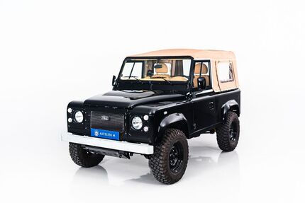 Land Rover Defender 18.400 km 89.900 &euro; Taufkirchen 82024