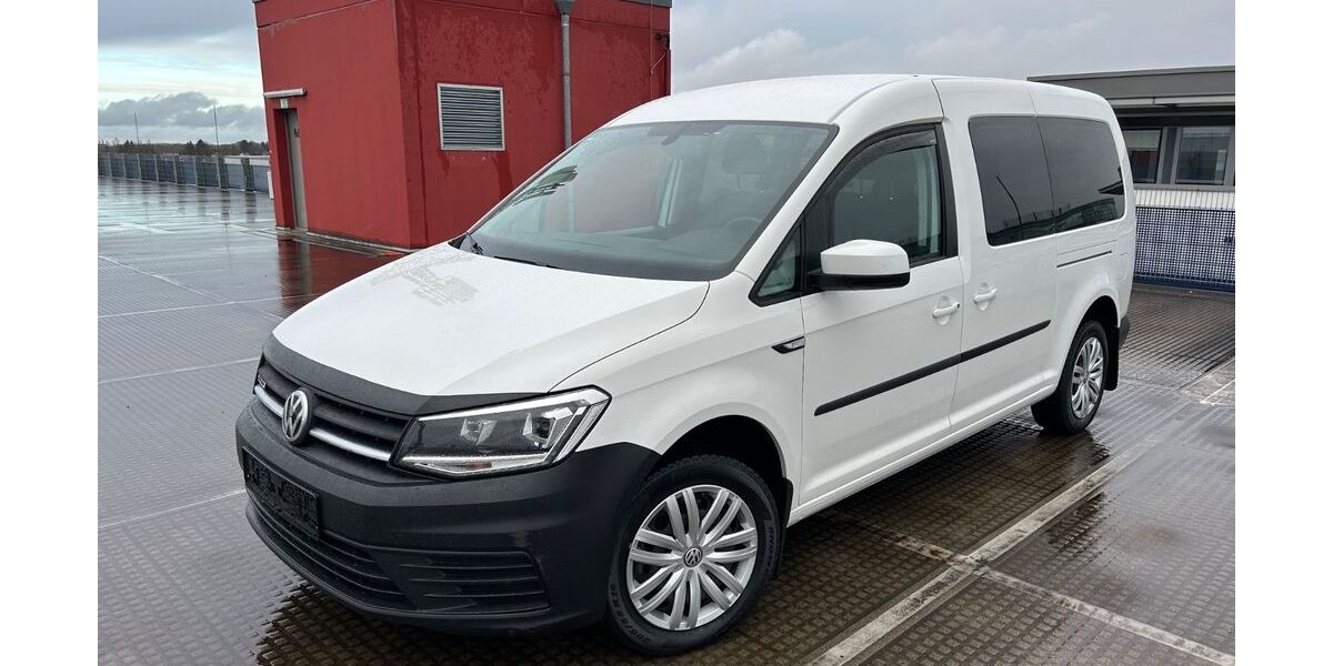 VW Caddy 76.093 km 16.490 &euro; München 81829