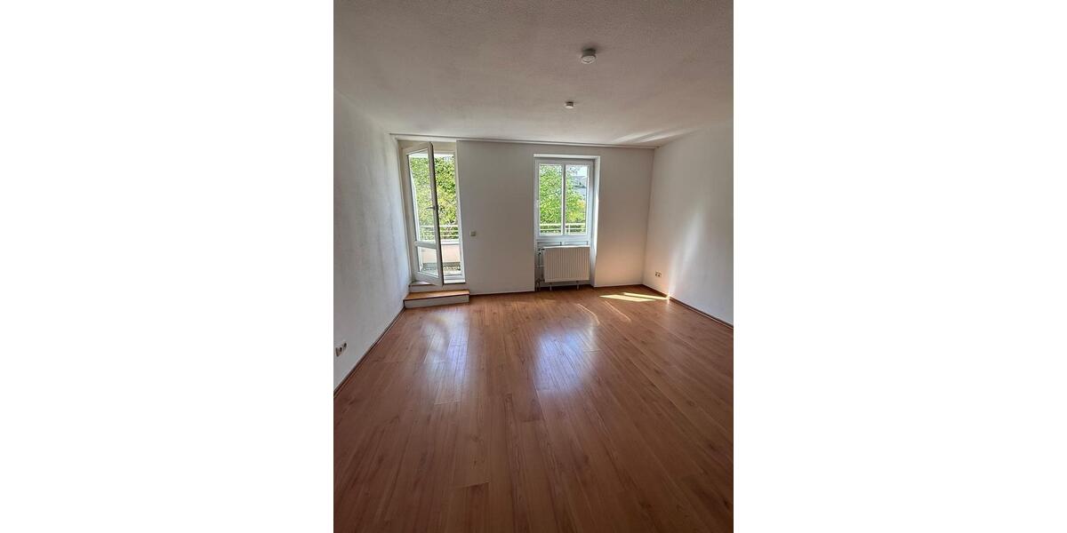 Etagenwohnung München Allach-Untermenzing - 1 Zimmer, 38 m&sup2;, 330.000&euro; | Angebot:26947370