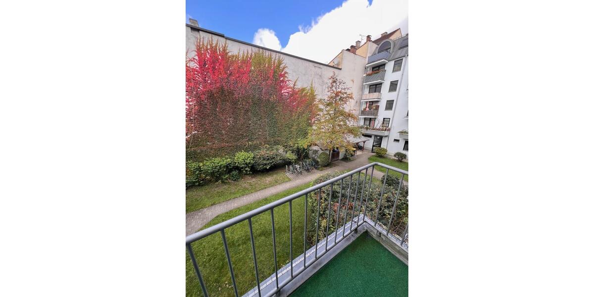 freie, renovierte, ruhige und elegante 2,5-Zimmer Whg.(Innenhof) 2.5 zimmer