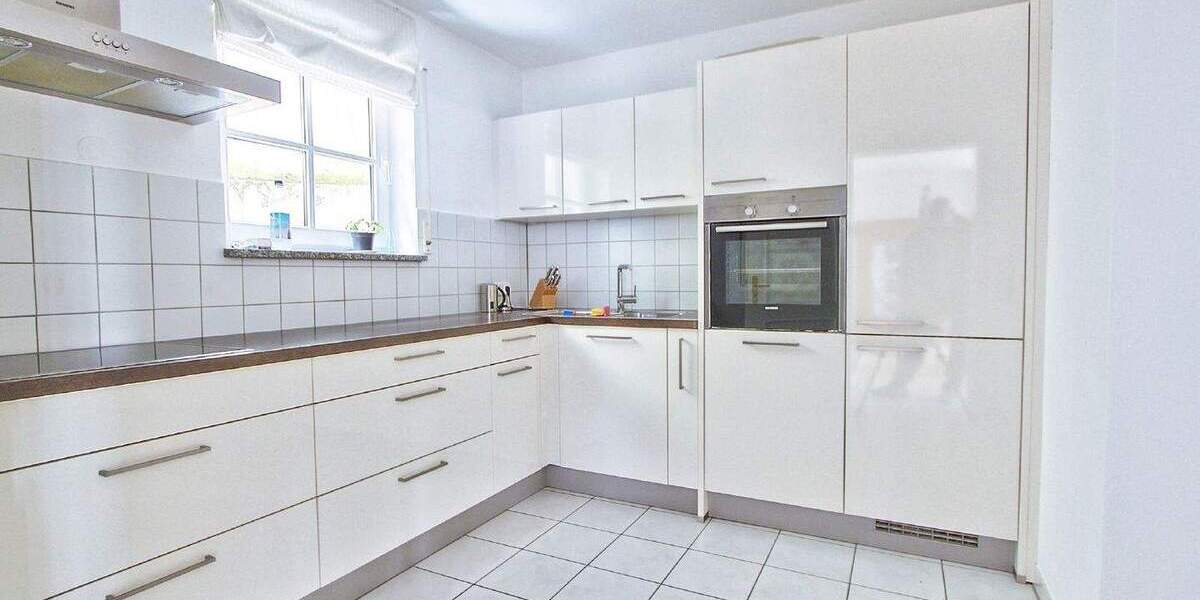 Etagenwohnung Starnberg - 3 Zimmer, 117 m&sup2;, 2.300&euro; | Angebot:25741429