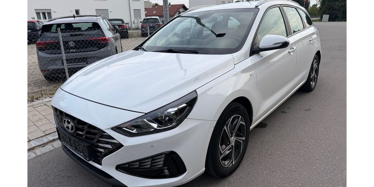 Hyundai i30 119.000 km 12.850 &euro; Ottenhofen 85570