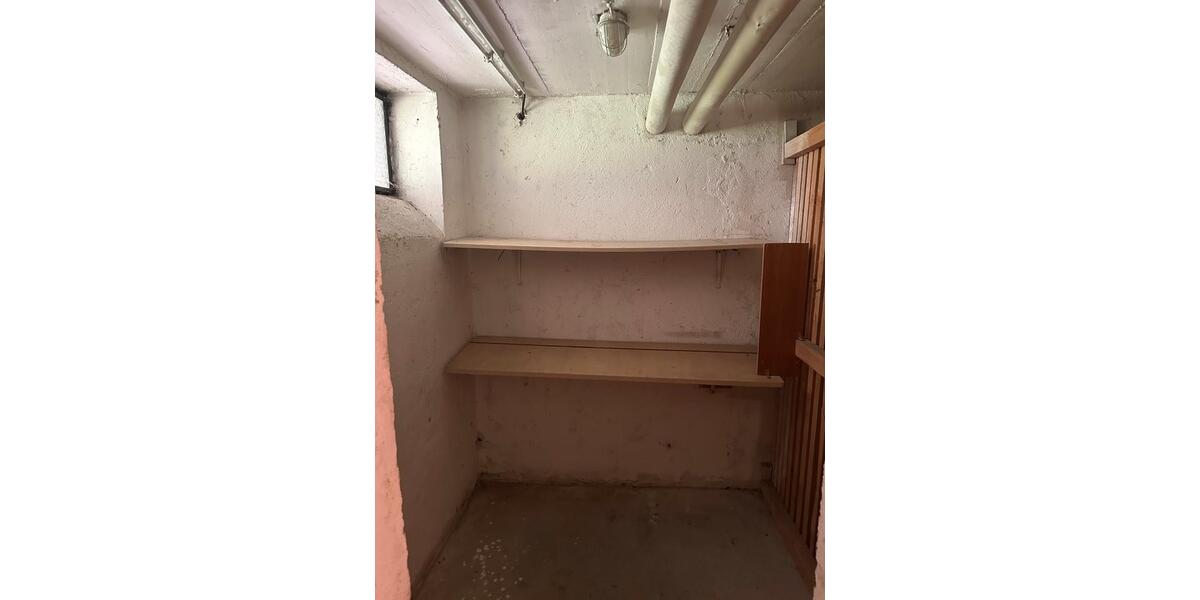 Etagenwohnung Fürstenfeldbruck - 3 Zimmer, 82 m&sup2;, 1.700&euro; | Angebot:25303484