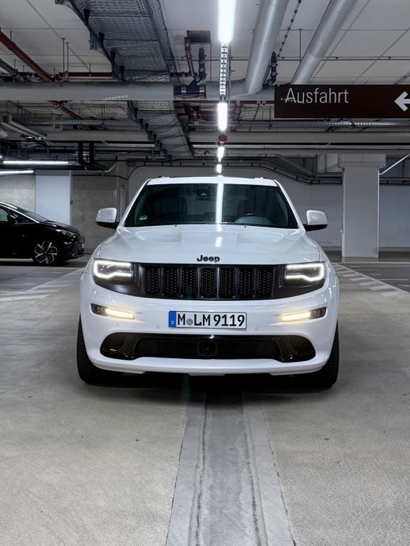 Grand Cherokee