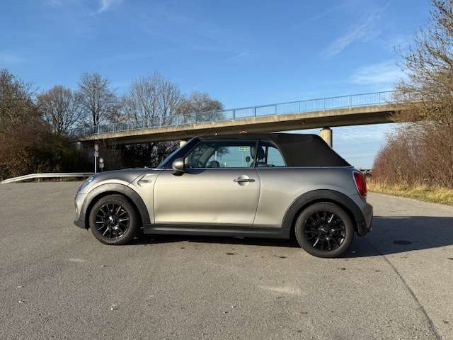 Mini Cooper Cabrio 82.000 km 16.900 &euro; Unterföhring 85774