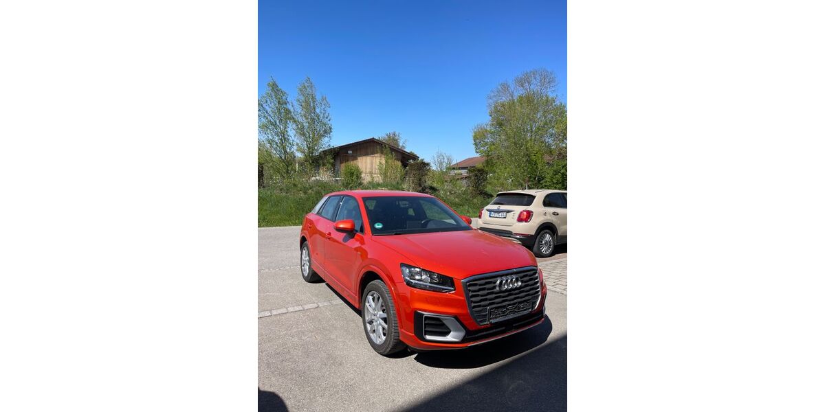 Audi Q2 64.000 km 16.000 &euro; Alling 82239