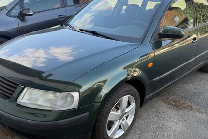 VW Passat Variant 155.500 km 2.499 &euro; Fahrenzhausen 85777