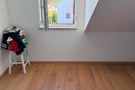 Wohnung Moosinning - 3 Zimmer, 78 m&sup2;, 1.300&euro; | Angebot:26396892