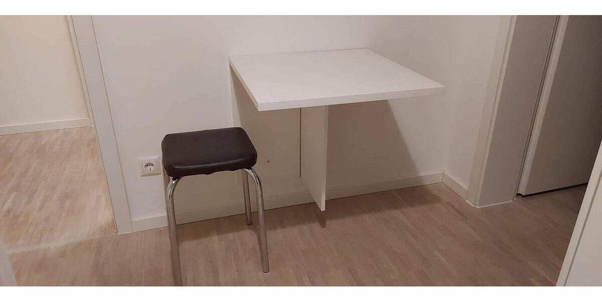Etagenwohnung Unterföhring - 2 Zimmer, 28 m&sup2;, 895&euro; | Angebot:26886505
