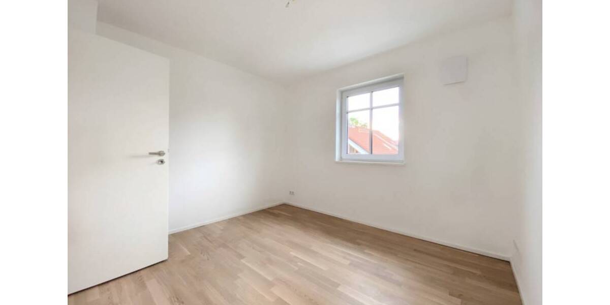 Etagenwohnung München / Trudering Trudering-Riem - 3 Zimmer, 77 m&sup2;, 1.850&euro; | Angebot:26064492