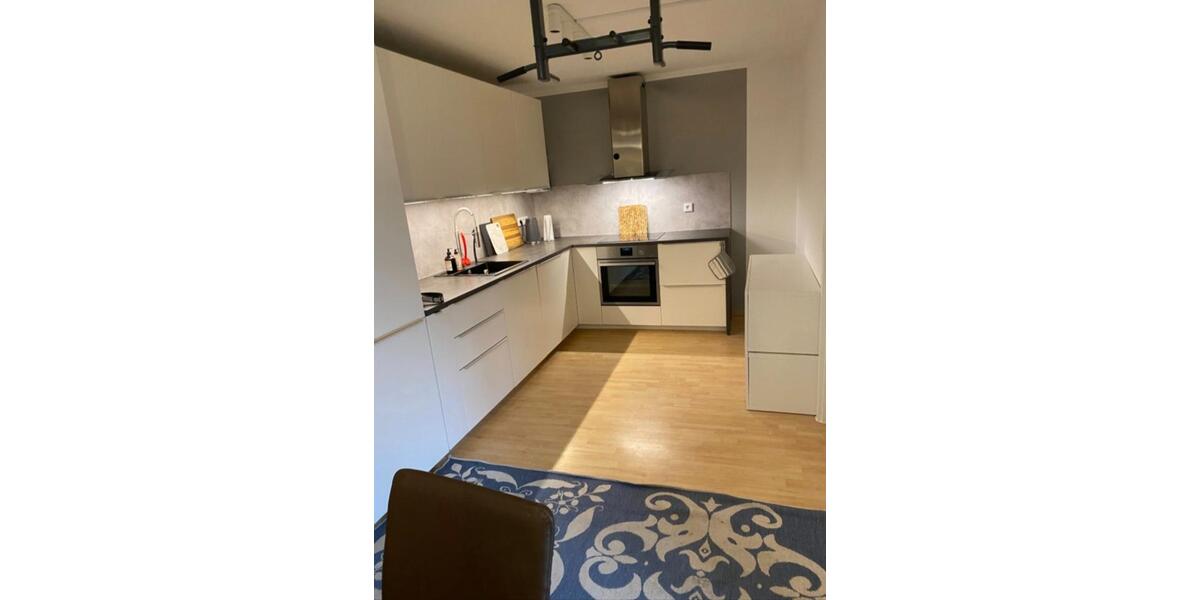 Großes, voll möbliertes Zimmer in WG in Martinsried 1 zimmer