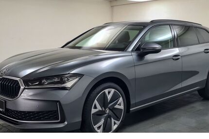 Skoda Superb 15.000 km 34.999 € Ebersberg bei München 85560