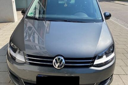 VW Sharan 45.000 km 27.999 &euro; München 81829