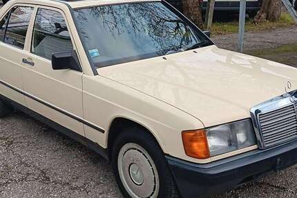 Mercedes-Benz 190 230.000 km 3.950 € München 81243
