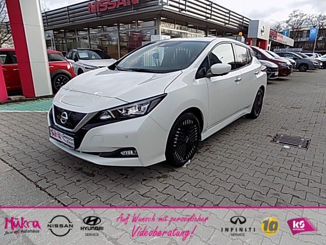 Nissan Leaf 11.037 km 17.590 € München 81677