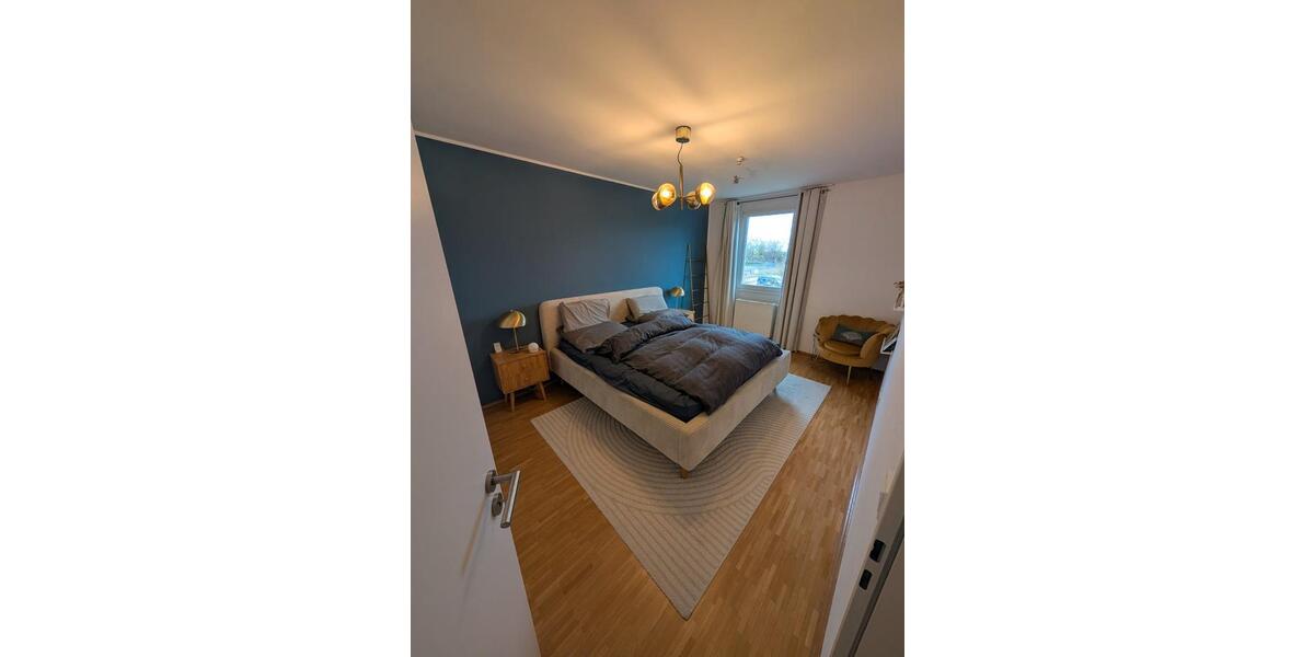 Etagenwohnung Unterföhring - 4 Zimmer, 97 m&sup2;, 2.000&euro; | Angebot:26167489