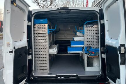 Opel Vivaro 56.125 km 16.899 &euro; München 81825