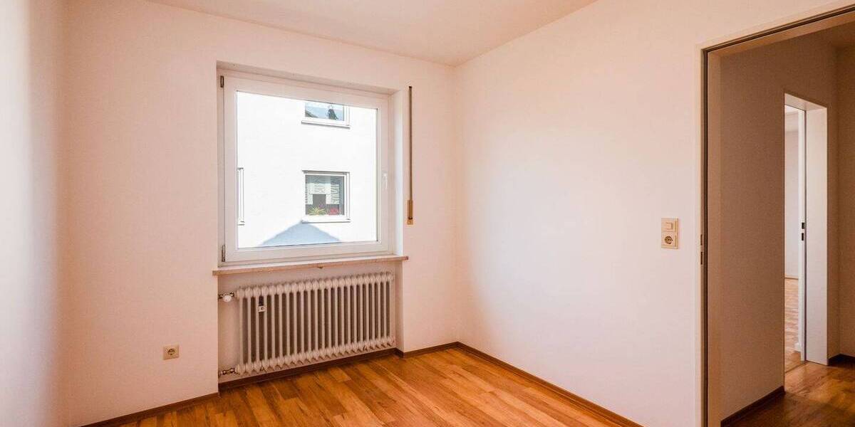 Doppelhaushälfte Gilching Neugilching - 6 Zimmer, 151 m&sup2;, 2.550&euro; | Angebot:26189503