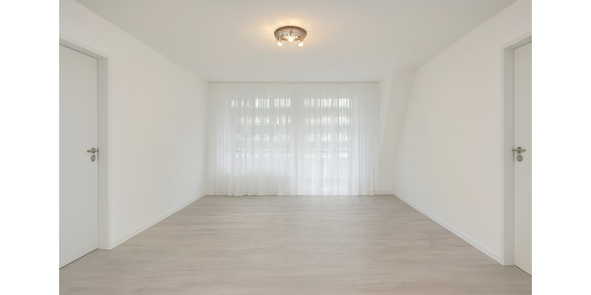 Etagenwohnung Fürstenfeldbruck - 3 Zimmer, 92 m&sup2;, 1.748&euro; | Angebot:25088100