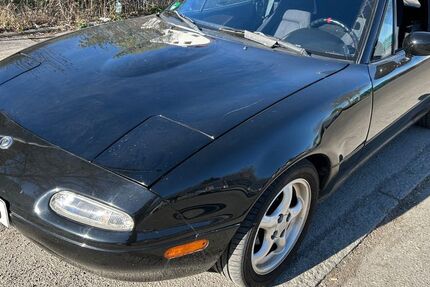 Mazda MX-5 259.000 km 6.999 &euro; München 81539