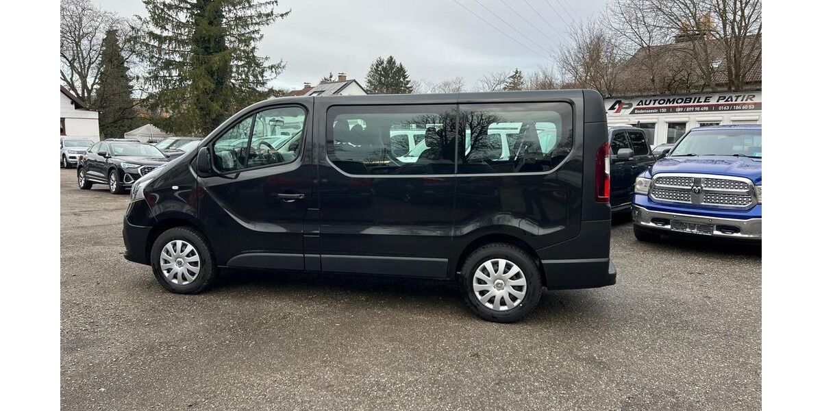 Renault Trafic 77.000 km 17.900 € München 81243