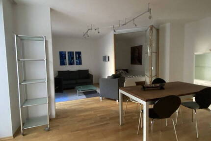 1-Zimmer-Wohnung mit Terrasse und EBK in München