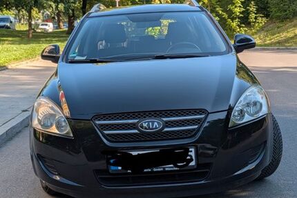 Kia ceed / Ceed 117.000 km 3.699 &euro; München 81249
