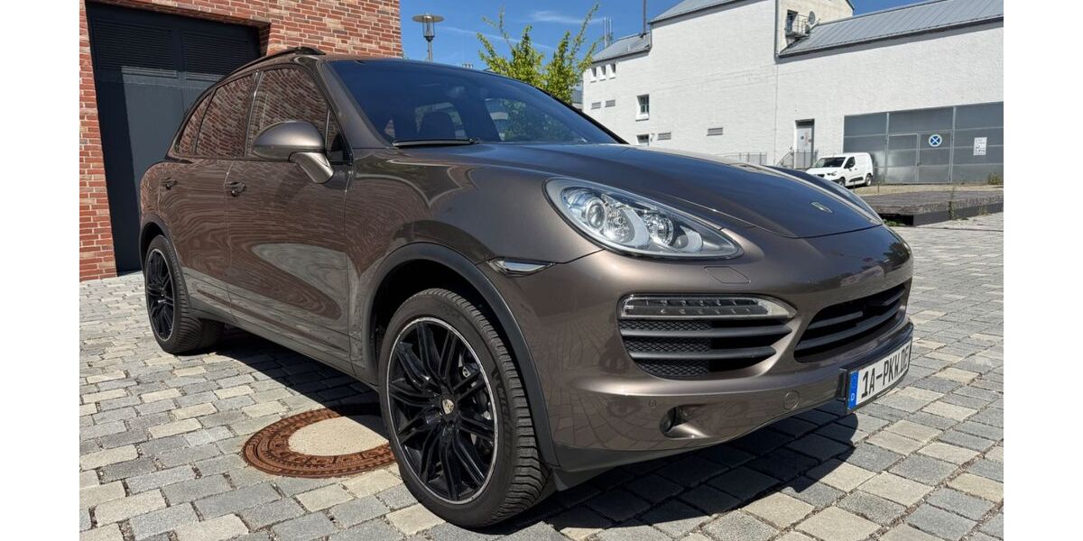 Porsche Cayenne 193.300 km 16.900 &euro; Unterföhring 85774