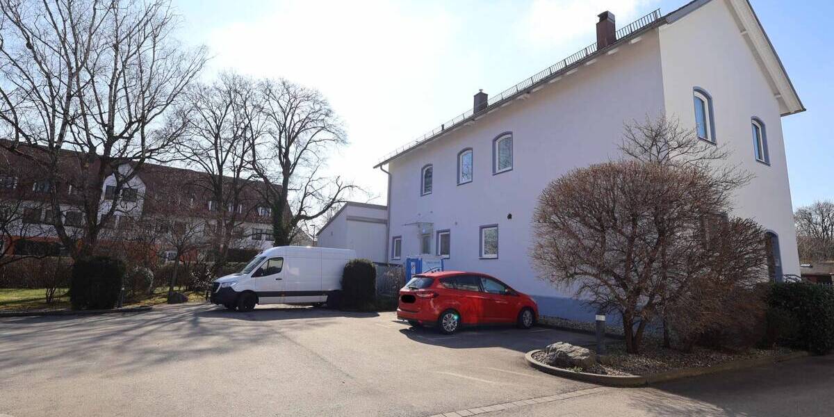 Etagenwohnung München Trudering-Riem - 3 Zimmer, 86 m&sup2;, 1.775&euro; | Angebot:25999799