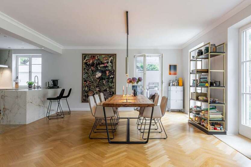 Haus zum Mieten in Grünwald 7.500 € 248 m²