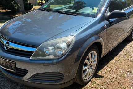 Opel Astra 136.111 km 1.999 &euro; Neubiberg 85579
