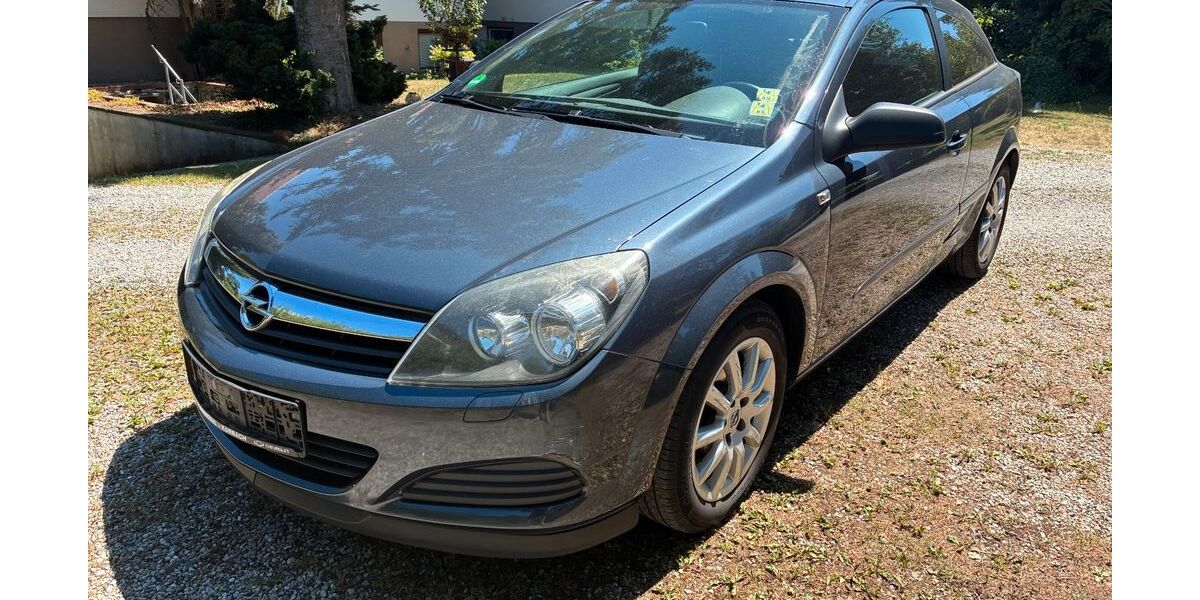 Opel Astra 136.111 km 1.999 &euro; Neubiberg 85579
