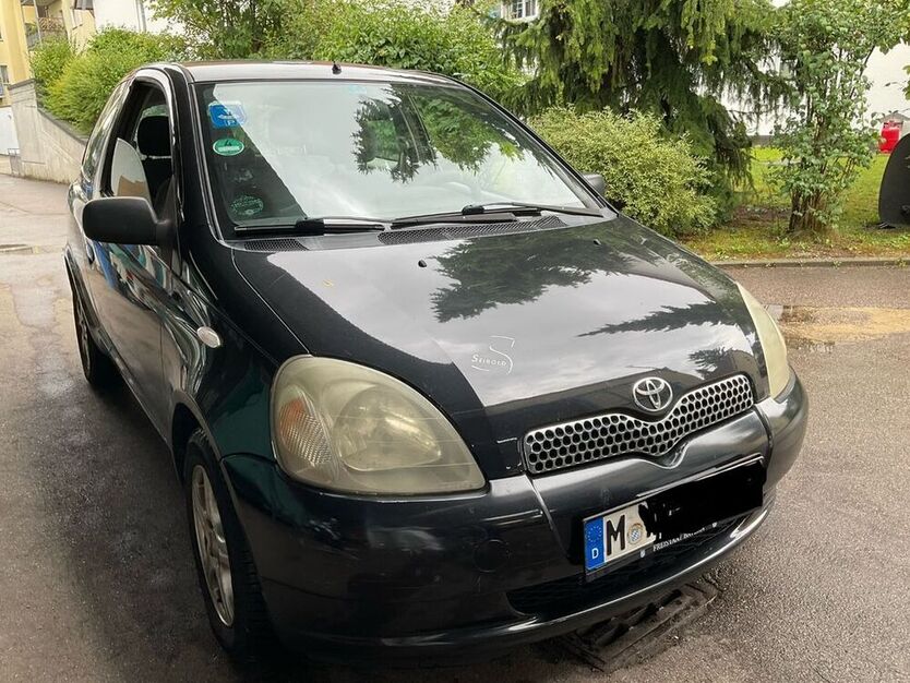 Yaris