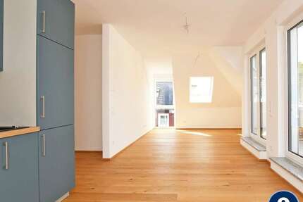 Wohnung zum Mieten in München 2.400 € 93 m² 4 zimmer